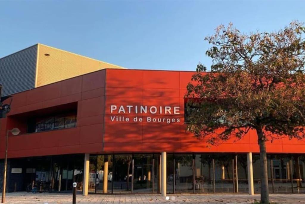 Logement Cosy - Proche Du Prado Bourges Esterno foto